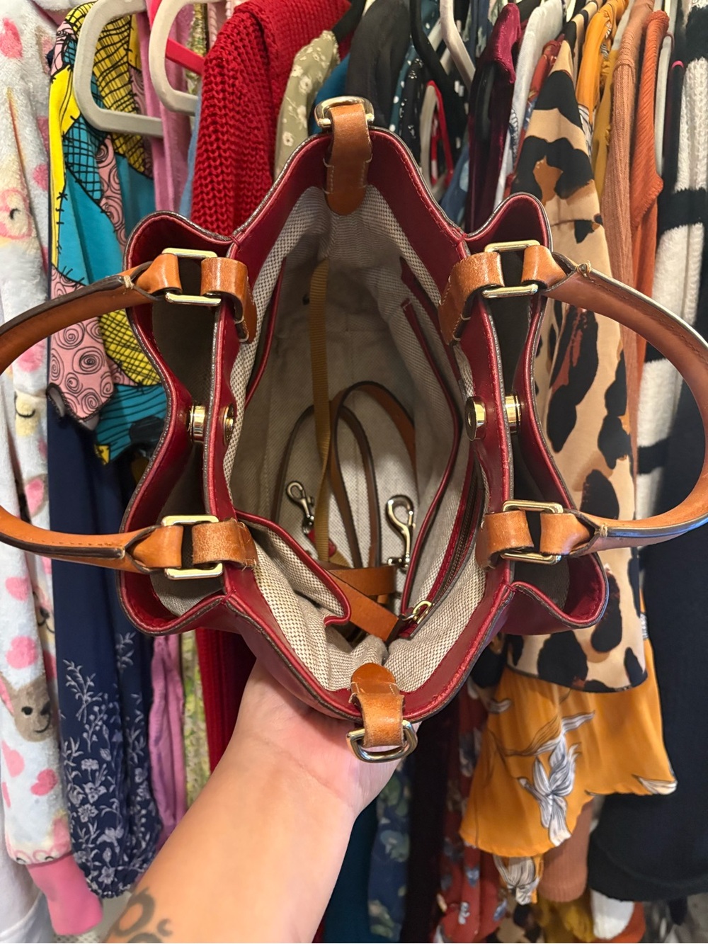 Dooney & Bourke | Barlow Satchel | Dark Red - Picture 6 of 16